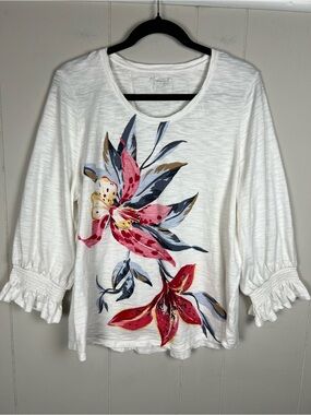 Chico’s Bold Floral Print White Flowy Ruffle Sleeve Top Women’s Size 3 (XL) Slub